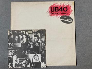 UB40 Present Arms vinyl LP + bonus 7" single én Red Red Wine beschikbaar voor biedingen