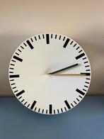 Hay wandklok, Huis en Inrichting, Woonaccessoires | Klokken, Ophalen of Verzenden, Zo goed als nieuw, Wandklok