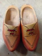 Nieuwe houten Klompen - Maat 33, Ophalen of Verzenden, Nieuw, Overige typen