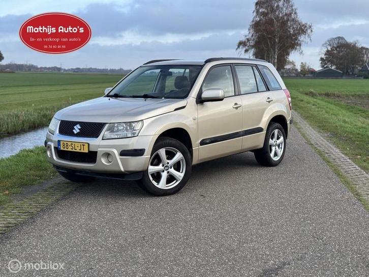 Suzuki Grand Vitara 2.0-16V 4x4 airco cruise! Nette staat!, Auto's, Suzuki, Bedrijf, Te koop, Grand Vitara, 4x4, ABS, Airbags