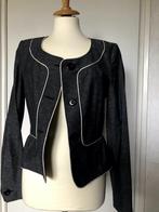 VANILIA ELEMENTS grijs blazertje met witte bies mt 36, Vanilia, Ophalen of Verzenden, Zo goed als nieuw, Jasje
