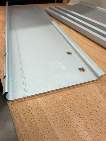 Thule 8000 5200 luifel montage platen beschikbaar voor biedingen
