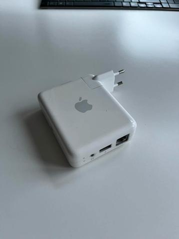 Apple AirPort Express base