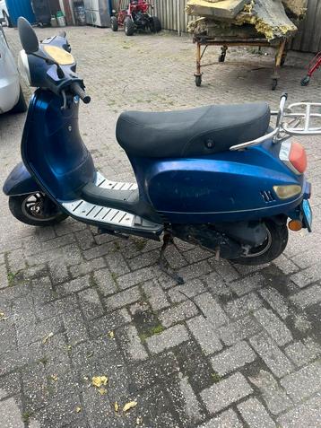 Scooter opknapper beschikbaar voor biedingen