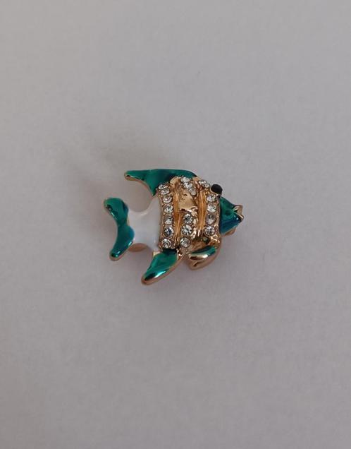 Vis broche, Sieraden, Tassen en Uiterlijk, Broches, Nieuw, Overige materialen, Overige kleuren, Minder dan 4 cm, Met strass, Ophalen of Verzenden