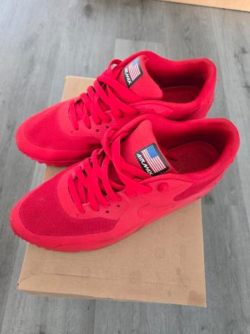 Nike Air Max 90 Hyp QS beschikbaar voor biedingen