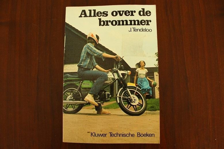 alles over uw brommer J. Tendeloo 1980, Fietsen en Brommers, Ophalen of Verzenden, Gebruikt