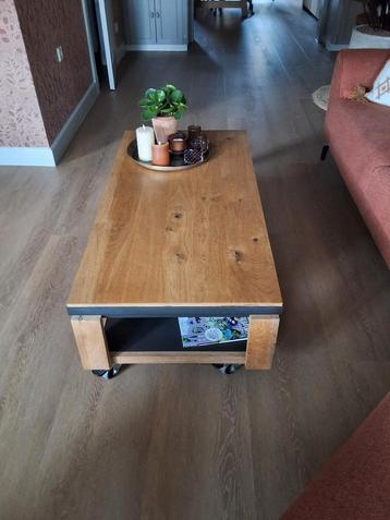 salontafel van Henders en Hazel  beschikbaar voor biedingen