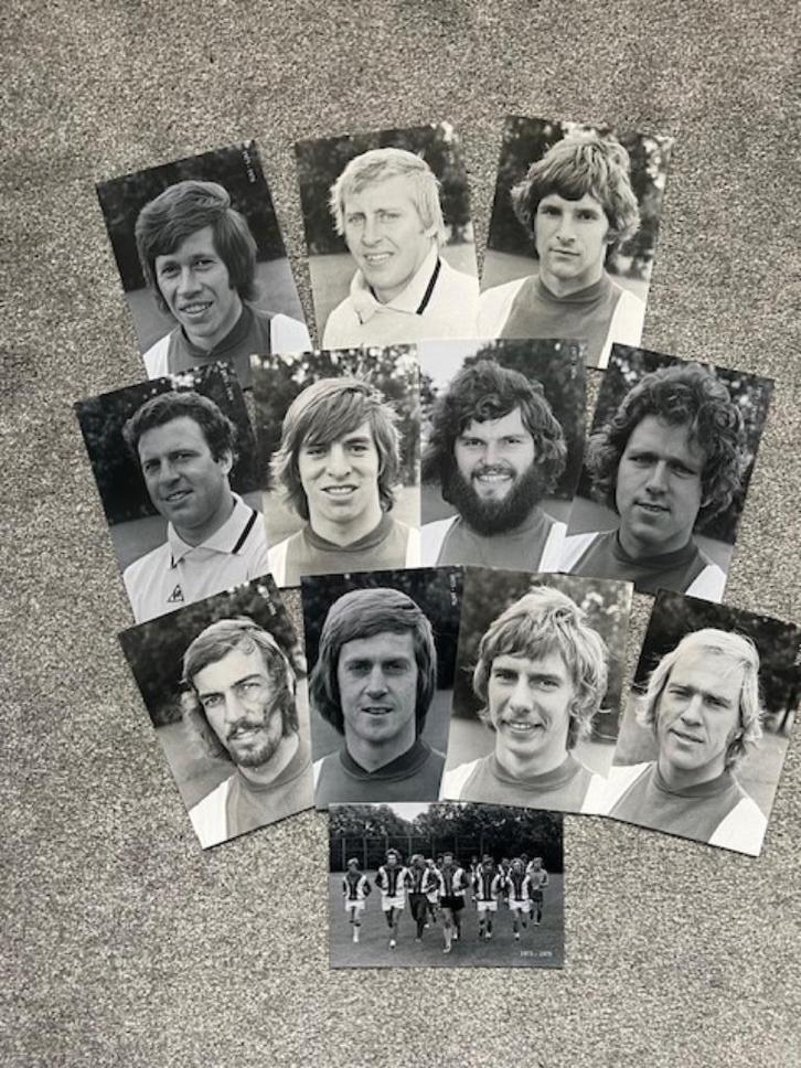 11x oude AJAX spelers kaarten voetbal 1975 - 1976, Verzamelen, Sportartikelen en Voetbal, Zo goed als nieuw, Poster, Plaatje of Sticker