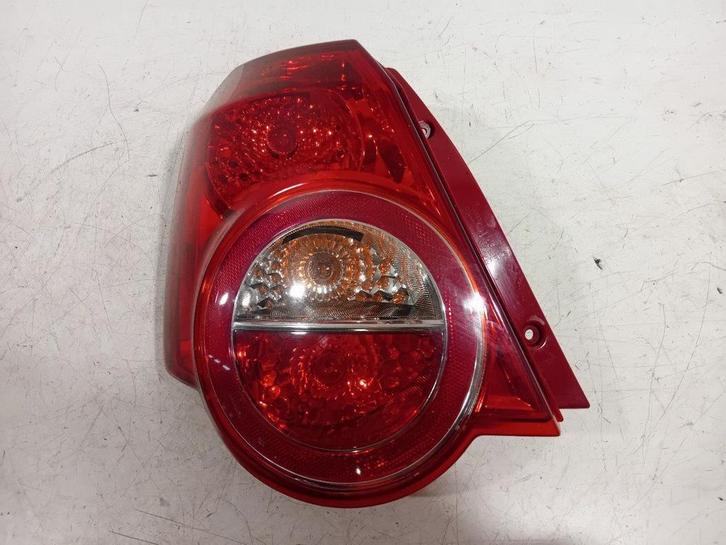 Achterlicht links buiten Chevrolet Aveo, Auto-onderdelen, Verlichting, Chevrolet, Gebruikt, Herkomst onderdeel bekend, 12 maanden garantie