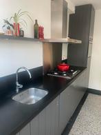 Landelijke keuken met natuurstenen blad, Ophalen, Gebruikt, Graniet of Steen, Enkelwandige keuken