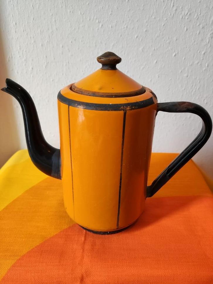 Mooie oude emaille kan, Antiek en Kunst, Antiek | Emaille, Verzenden