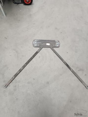 Verstevigings dwarslegger achterzijde BMW 3 / 4 serie F31 F3 beschikbaar voor biedingen