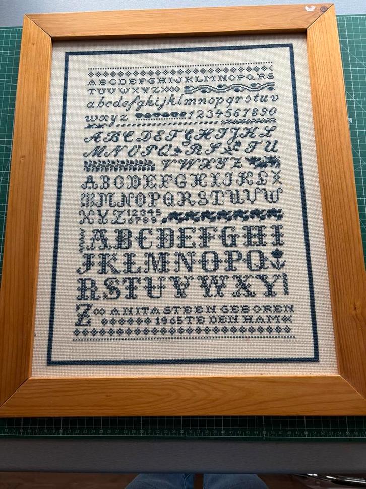 Geborduurde letterdoek, Antiek en Kunst, Kunst | Schilderijen | Klassiek, Ophalen of Verzenden