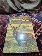 Dieren op het Spoor - Rien Mouw & Nico Bulder, Gelezen, Rien Mouw & Nico Bulder, Ophalen of Verzenden, Natuur algemeen