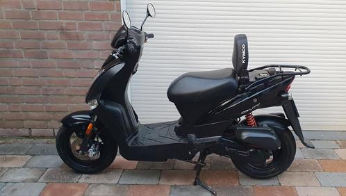Kymco Agility 50 Fat 4 takt snorscooter igst van 2e eigenaar, Fietsen en Brommers, Snorfietsen en Snorscooters, Zo goed als nieuw