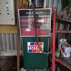 diesel pomp en antieke landbouw machine,s, Ophalen, Akkerbouw