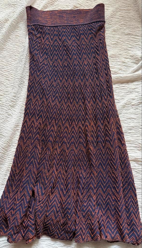 Midi Rok - Maat M. GLOEDNIEUW. Le Lis Blanc., Kleding | Dames, Rokken, Nieuw, Maat 38/40 (M), Overige kleuren, Onder de knie, Ophalen of Verzenden