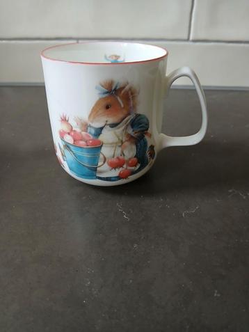 Vera de Muis beker, porselein, Marjolein Bastin beschikbaar voor biedingen