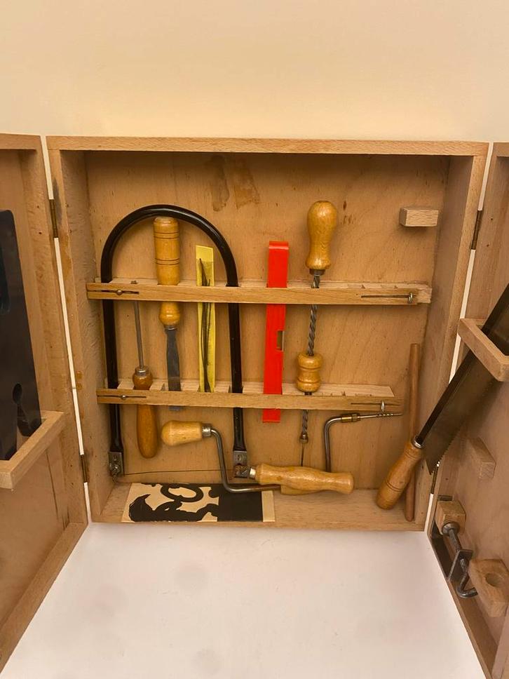 Vintage Houten kinderen Gereedschapskist met Inhoud, Antiek en Kunst, Antiek | Gereedschap en Instrumenten, Ophalen of Verzenden