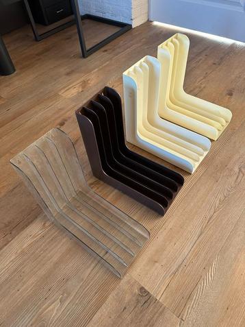 Set van 4 vintage LP-houders / platenrekken (€5 per stuk) beschikbaar voor biedingen