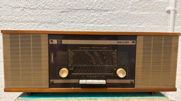 philips B3X53A houten antieke radio beschikbaar voor biedingen