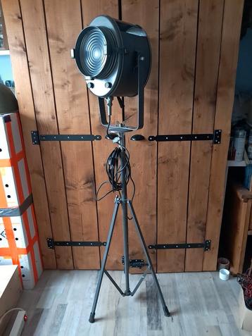 Mooie originele AE Cremer theater lamp  beschikbaar voor biedingen