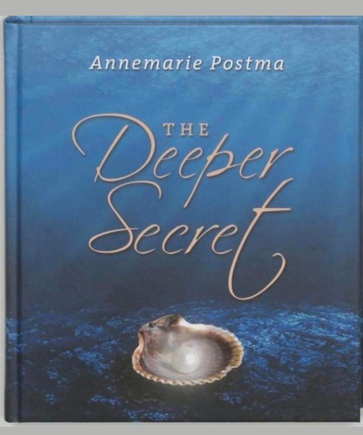 The Deeper Secret - Annemarie Postma, Boeken, Esoterie en Spiritualiteit, Zo goed als nieuw, Overige typen, Spiritualiteit algemeen