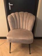 Schelpen eettafelstoelen, Huis en Inrichting, Ophalen, Zo goed als nieuw, Minder dan 75 cm, 50 tot 75 cm