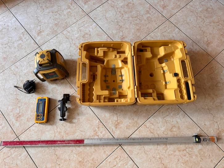 Topcon RL-H4C Bouwlaser met Ontvanger & Baak, Doe-het-zelf en Verbouw, Meetapparatuur, Gebruikt, Overige meters, Ophalen of Verzenden