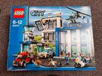 Lego politiebureau, Kinderen en Baby's, Speelgoed | Duplo en Lego, Ophalen of Verzenden, Zo goed als nieuw