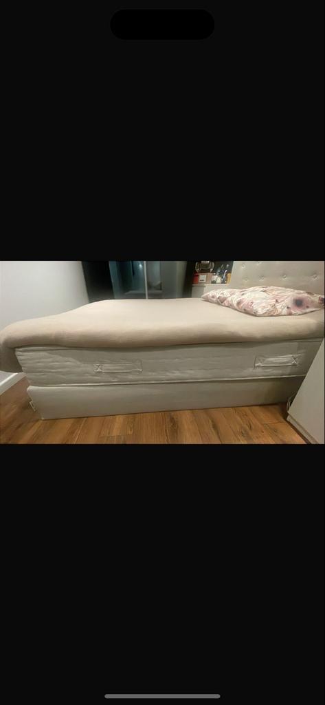 Tweepersoonsbed met hoofdbord - Beige, Huis en Inrichting, Slaapkamer | Bedden, Gebruikt, Tweepersoons, 160 cm, 200 cm, Stof, Beige