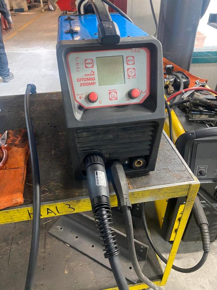 De Oerlikon Citomig 200MP, Doe-het-zelf en Verbouw, Gereedschap | Lasapparaten, Zo goed als nieuw, Ophalen