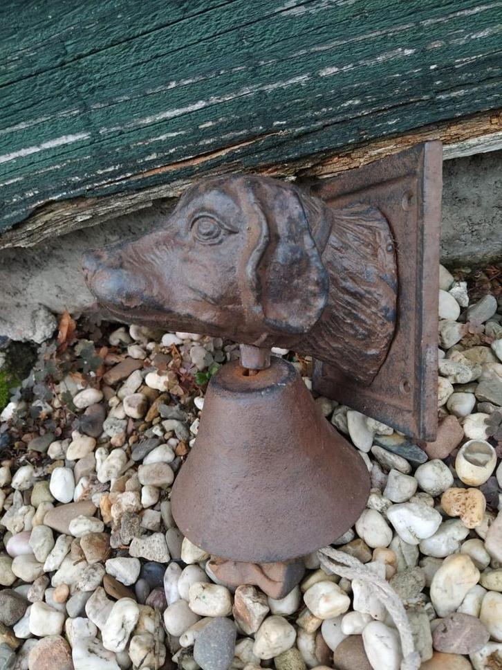 Oude Vintage Deurbel - Hondenkop, Huis en Inrichting, Deurbellen, Gebruikt, Bedraad, Verzenden