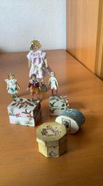Miniatuur poppenhuis , aankleedpopjes, 3;stuks, Nieuw, Poppenhuis, Ophalen of Verzenden