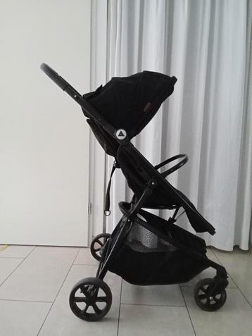 Zgan! Buggy All black incl voetenzak & regenhoes!  beschikbaar voor biedingen