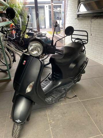GTS Toscana Scooter - Start niet beschikbaar voor biedingen