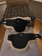 Nieuwe strijklappen met wol, merk HB, maat full, kleur zwart, Dieren en Toebehoren, Ophalen of Verzenden, Nieuw, Springen