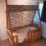 Tipi bed, Kinderen en Baby's, Ophalen, 85 tot 100 cm, Zo goed als nieuw, Matras