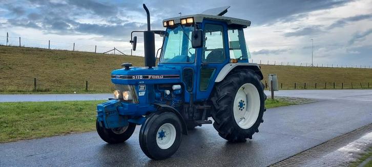 nette Ford 5110 gen3 trekker met kenteken 5110, Zakelijke goederen, Agrarisch | Tractoren, 7500 tot 10000, Overige merken, Gebruikt