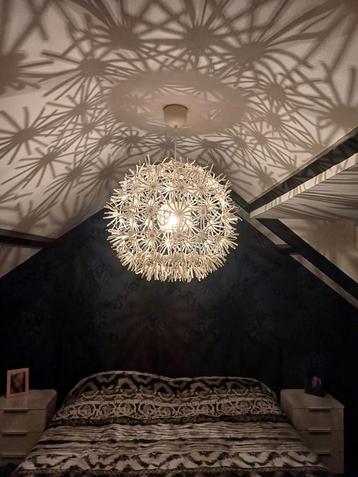 Grimsas ikea hanglamp beschikbaar voor biedingen