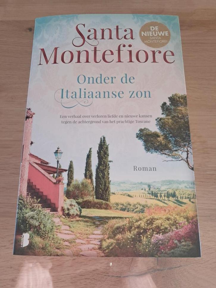 Santa Montefiore - Onder de Italiaanse zon, Boeken, Romans, Zo goed als nieuw, Nederland, Ophalen of Verzenden