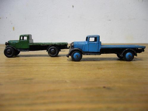 2 Dinky Toys 25C met platte laadvloer, Hobby en Vrije tijd, Modelauto's | 1:43, Gebruikt, Bus of Vrachtwagen, Dinky Toys, Ophalen of Verzenden