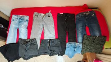 9 stuks kleine maten spijkerbroeken korte broeken en rokjes beschikbaar voor biedingen