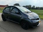Toyota Aygo 1.0-12V Comfort Airco, Voorwielaandrijving, Stof, Gebruikt, Zwart