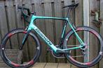 Prachtige racefiets Bianchi Infinito CV, 28 inch, 10 tot 15 versnellingen, Zo goed als nieuw, 61 tot 65 cm