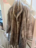 Grijze faux fur winterjas, Ophalen of Verzenden, Gedragen, Maat 42/44 (L), Grijs