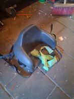 Kinder zitting, Ophalen, Benzine