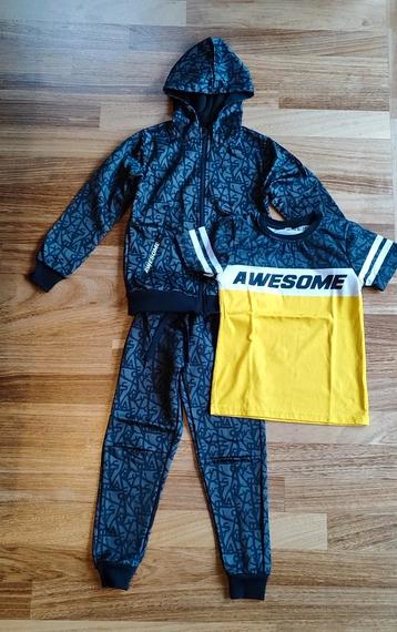 Trainingspak joggingspak 3 delig maat 122 / 128 beschikbaar voor biedingen