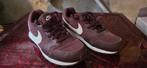 Nike schoenen bruin maat 39, Ophalen of Verzenden, Zo goed als nieuw, Bruin, Sneakers of Gympen